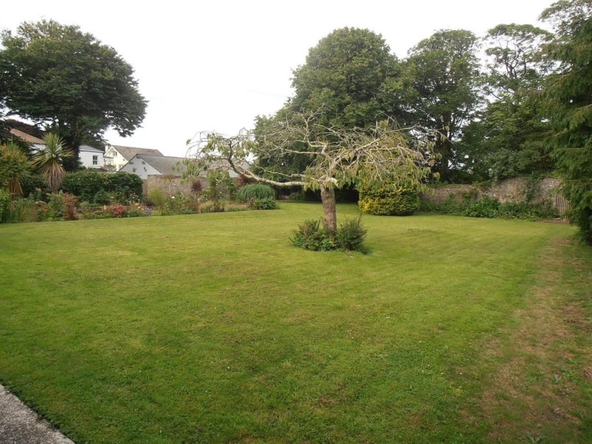 Lowenac Hotel Camborne Buitenkant foto