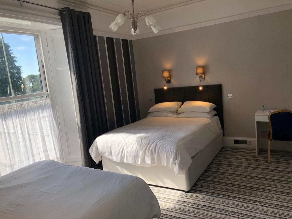 Lowenac Hotel Camborne Buitenkant foto